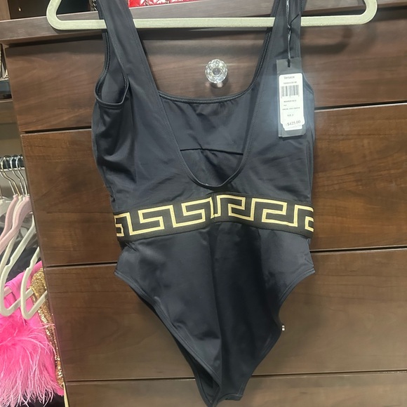 Versace swimsuit - Picture 4 of 7